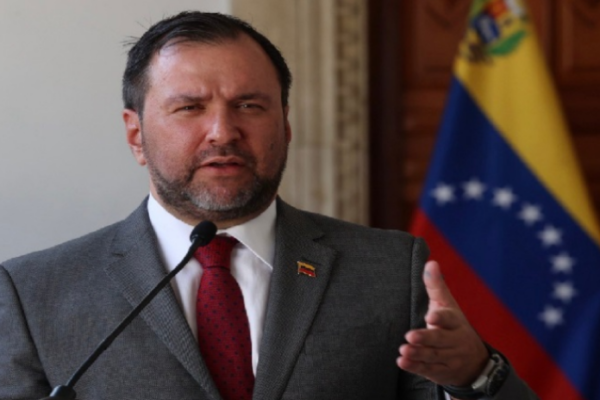 Canciller venezolano denunció incursión de Canadá en controversia territorial por el Esequibo