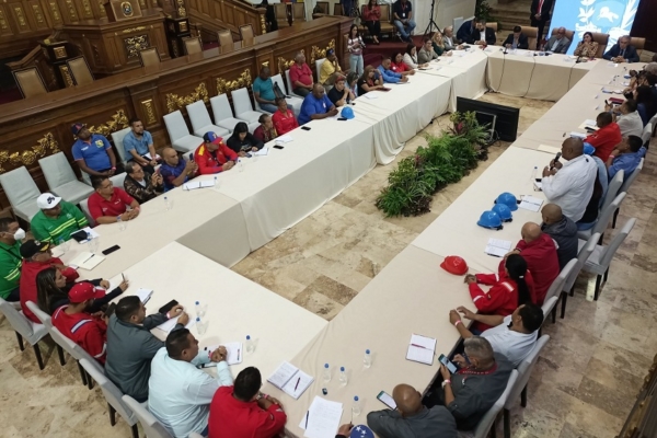 Empresarios y grupos religiosos realizarán propuestas para el cronograma de las presidenciales en Venezuela