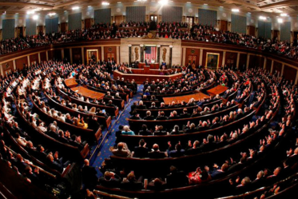 Cámara Baja de EEUU aprueba nueva prórroga presupuestaria por una semana