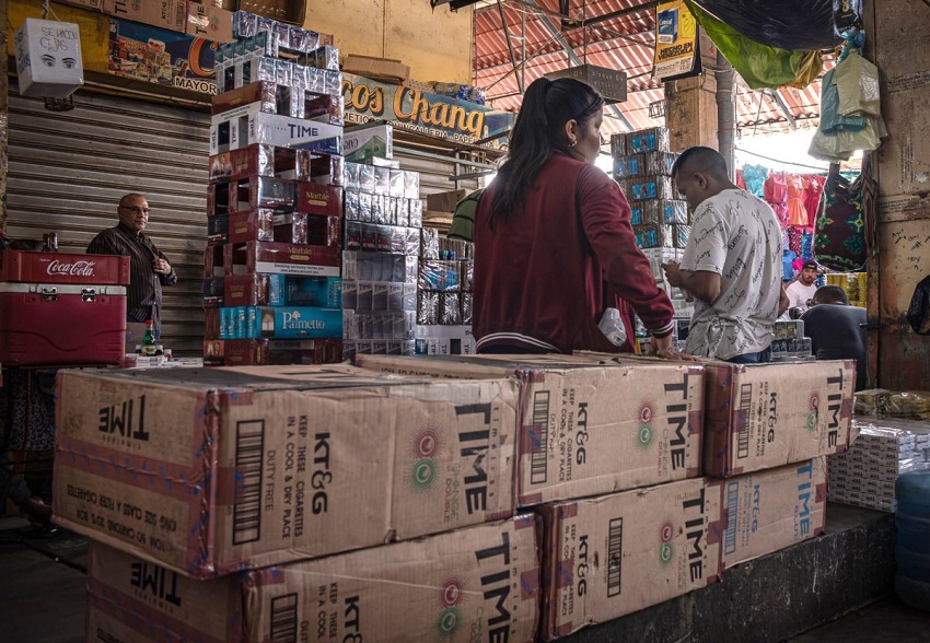 #Reportaje: La industria de cigarrillos en Venezuela, en combate contra el contrabando