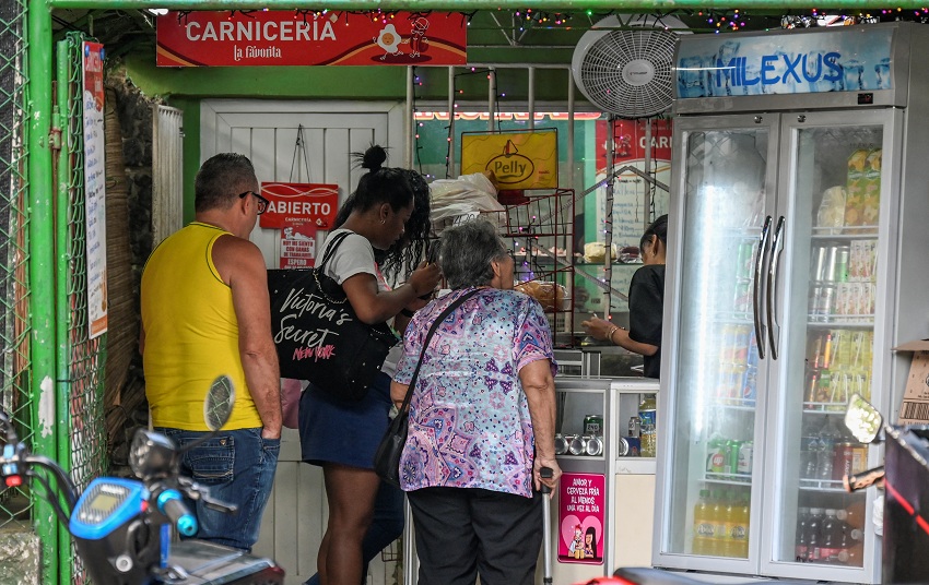 Dólares, euros, pesos y MLC: El rompecabezas de las monedas en Cuba