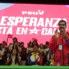 Maduro acepta candidatura del PSUV y pide que lo cuiden ante amenazas contra su vida