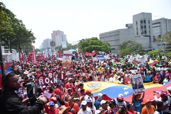 Capturaron a tres personas que presuntamente planeaban atentar contra Nicolás Maduro durante movilización en Caracas