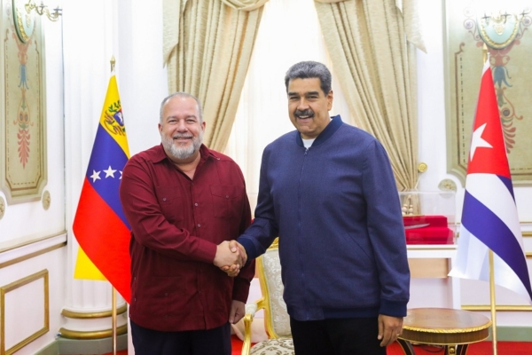 Maduro recibió al primer ministro de Cuba para revisar la cooperación bilateral