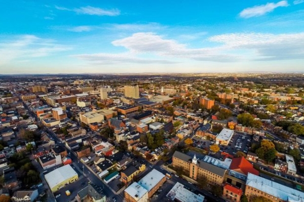 En esta ciudad de Estados Unidos los migrantes reciben protección de las autoridades