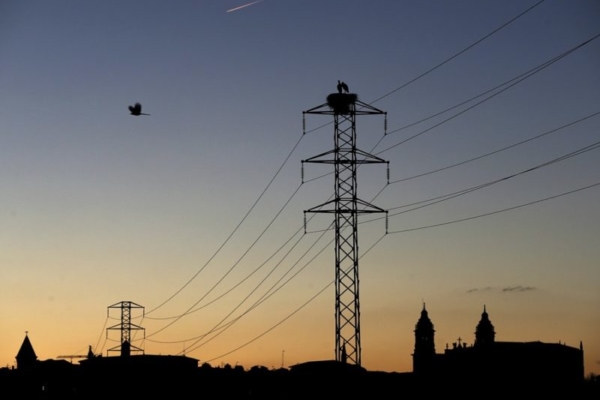 Grandes energéticas españolas ganaron 10.500 millones en 2023: 25% menos que el récord de 2022