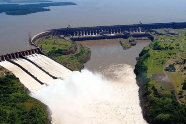 Represa de Itaipú logra récord de 3.000 millones MWh de energía generada