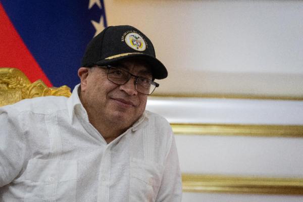 Gustavo Petro presentó un plan para lograr «la paz política» en Venezuela