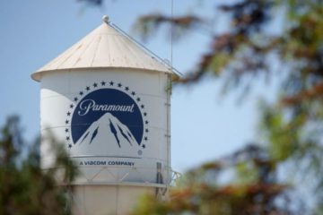 El CEO de Paramount ofrece compromisos de producci&oacute;n y estrenos en cine si compra Warner
