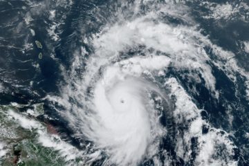 China mantiene las alertas tras tocar tierra el tif&oacute;n Bavi en el este del pa&iacute;s