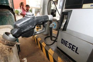 Gobierno de EEUU estudia prohibir por 90 d&iacute;as exportaciones de diesel ante presi&oacute;n electoral