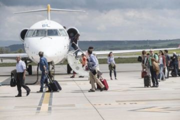 No descartan que en el Aeropuerto de Palo Negro se instale una oferta permanente de vuelos como alternativa a&eacute;rea