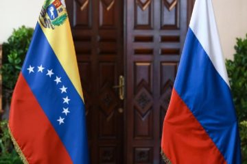 Venezuela dice que Rusia ofrece &laquo;toda su cooperaci&oacute;n&raquo; contra el bloqueo de Estados Unidos