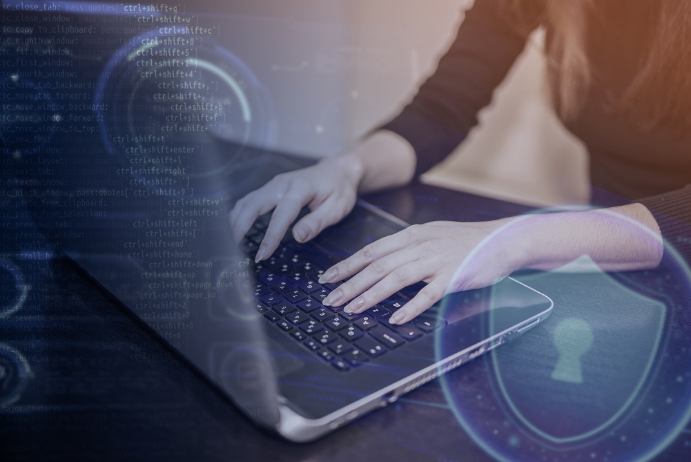Perfiles falsos de bancos en redes sociales: la principal amenaza de ciberseguridad para los clientes