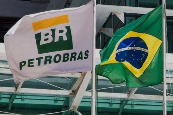 Brasil invierte 520 millones de d&oacute;lares en 41 nuevos barcos para Petrobras