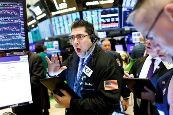 Wall Street cierra la semana con triple récord y el Dow Jones alcanza los 47.000 puntos