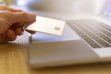 El 75% de la actividad tur&iacute;stica en Semana Santa se gestion&oacute; v&iacute;a online