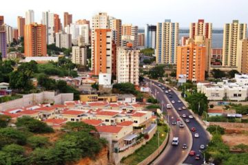 Mercado laboral en el Zulia: Obreros ganan hasta US$ 280 mientras gerentes cobran hasta US$ 5.500
