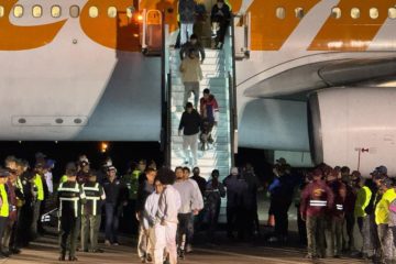 Retornaron 162 migrantes venezolanos en vuelo de repatriaci&oacute;n procedente de Miami