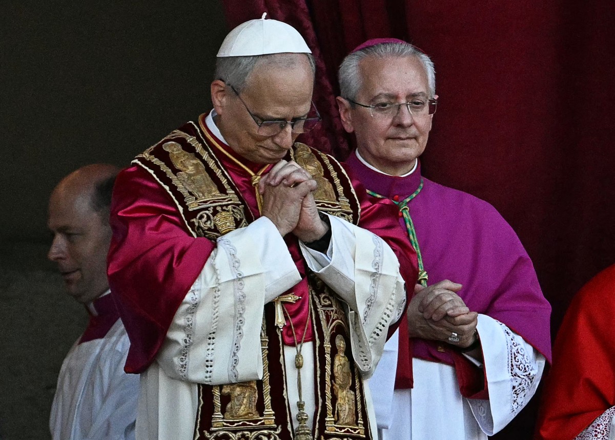 Papa Le&oacute;n XIV lamenta la econom&iacute;a que trata &laquo;al hombre como mercanc&iacute;a&raquo; en la primera misa del Gallo