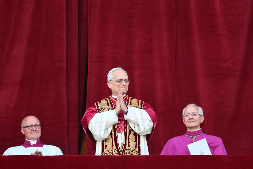 Habemus Papam: El cardenal estadounidense Robert Prevost se convierte en el Papa León XIV