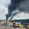«Está bajo control»: Incendio afecta a la principal refinería petrolera de Ecuador