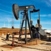 El precio del petróleo de Texas escala un 7,26% impulsado por los ataques entre Israel e Irán