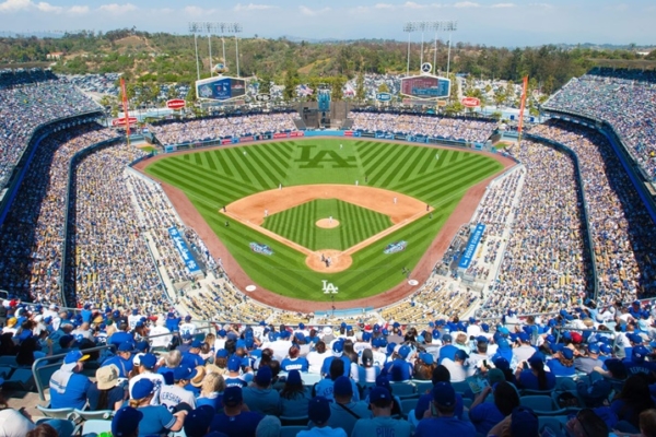 ¿Cuánto cuesta vivir la emoción del béisbol en 2025? Los estadios más caros de la MLB te sorprenderán