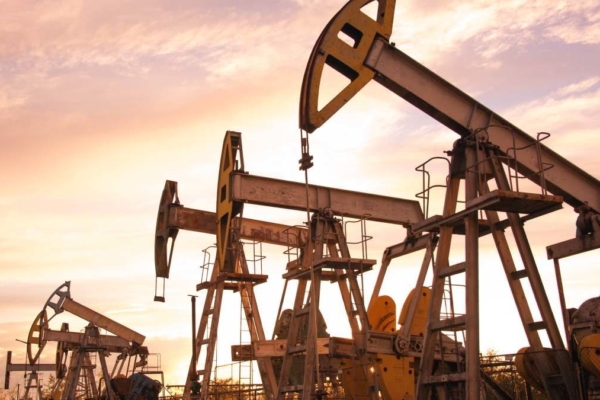 Petróleo de Texas reporta caída de 2%: el precio más bajo en 4 años