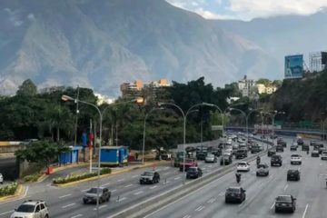 #EnDetalles: Cierran parcialmente un tramo de la Autopista Prados del Este por labores de rehabilitaci&oacute;n