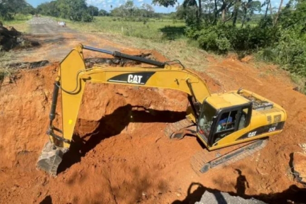 Abren vía alterna en la carretera vieja Guanare Acarigua para reconectar el centro occidente del país