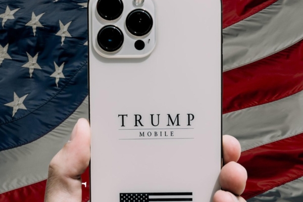 Empresa de Trump lanzará el teléfono inteligente «T1»: Costará US$ 499 y funcionará con sistema operativo Android