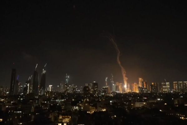 Irán disparó 200 misiles y 200 drones e Israel respondió con 150 ataques, según información oficial