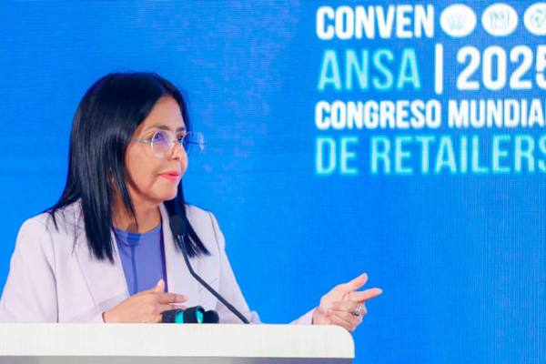 No habrá dólares para consumo suntuario: Ejecutivo preservará divisas para medicinas, alimentos y producción