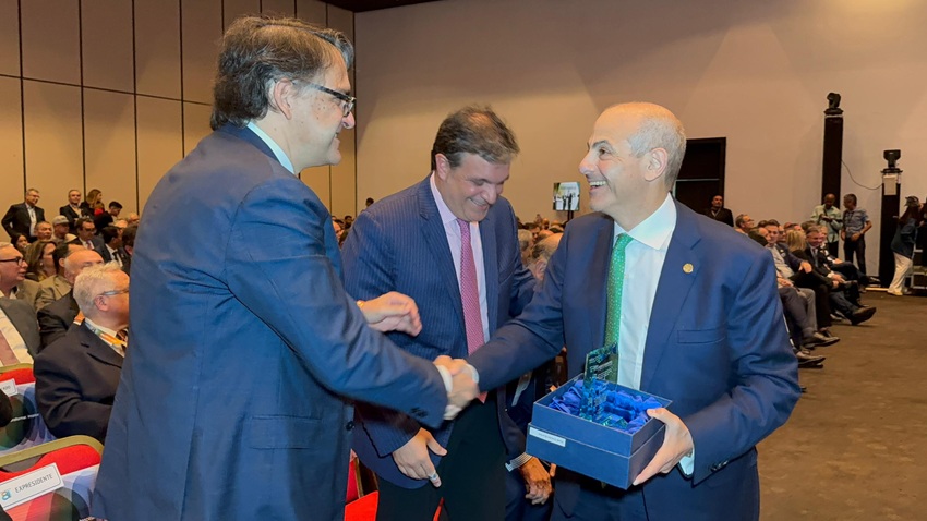 Fedecámaras reconoce compromiso de José Simón Elarba con el empresariado y el país