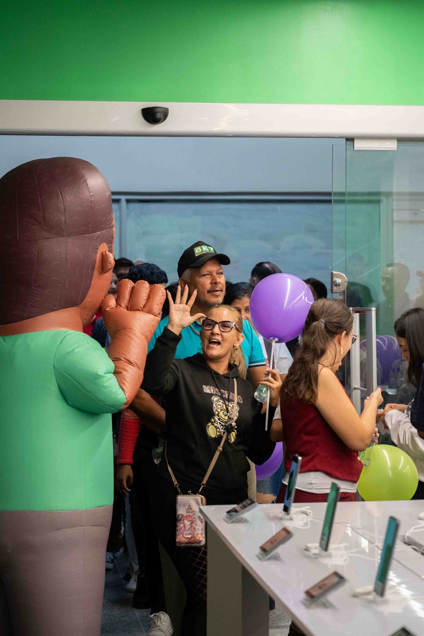 IVOO inaugura sucursal en El Tigre con espacios para interactuar con la tecnología