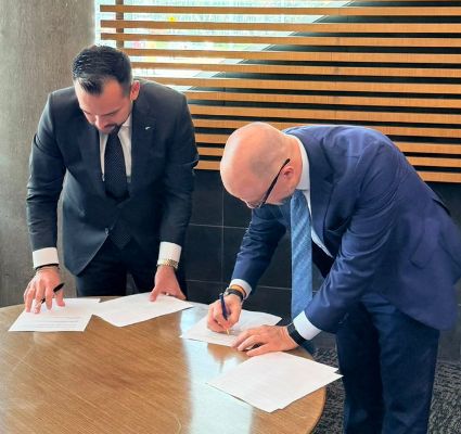 Colombia y Venezuela suscriben acuerdo sobre Monómeros