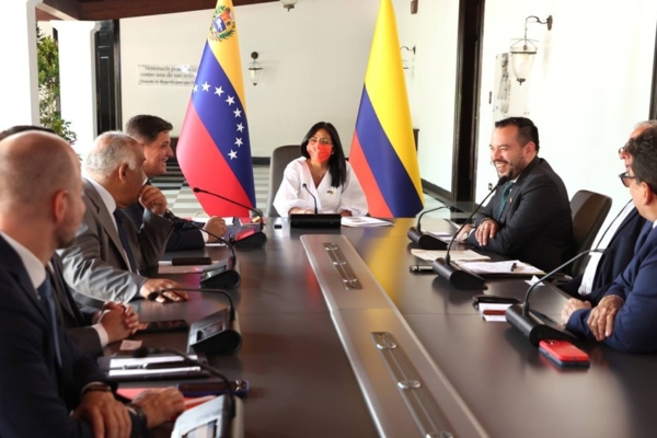 Autoridades de Venezuela y Colombia exploraron nuevas áreas de cooperación en materia de hidrocarburos