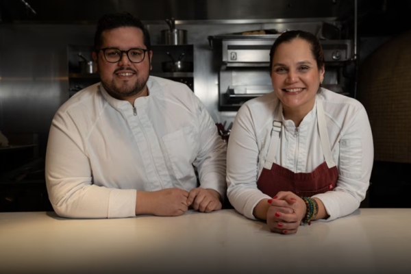 «Mita»: El restaurante con una estrella Michelin en donde los protagonistas son los vegetales y sus dueños son venezolanos