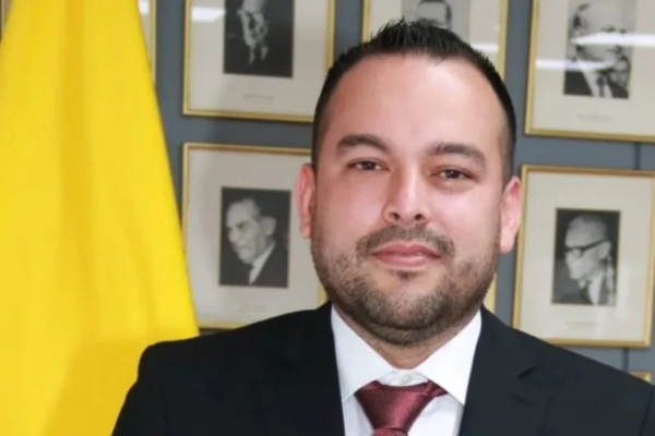 Gobierno de Colombia espera adquirir petroquímica venezolana Monómeros para repotenciarla