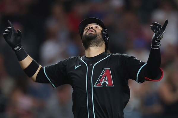 Yankees de Nueva York están interesados en Eugenio Suárez