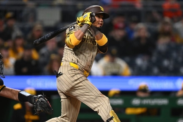 Luis Arráez alcanzó los 100 hits en la temporada 2025 de la MLB