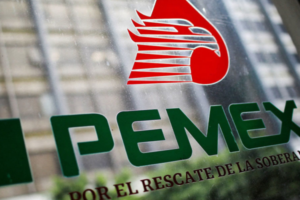 Petrolera mexicana Pemex revierte pérdidas y reporta beneficios de US$873 millones en primer semestre