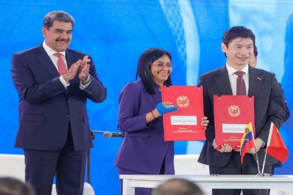 Venezuela y China firman acuerdo para desarrollar proyectos de Inteligencia Artificial (IA)