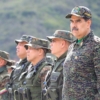 Maduro anuncia que pondrá en marcha plan de defensa en tres estados fronterizos con Colombia