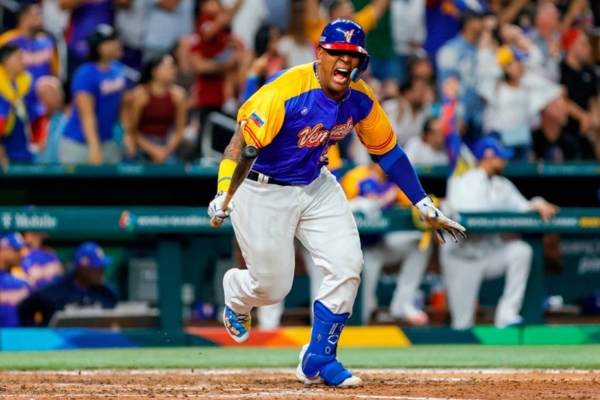 Salvador Pérez asume su capitanía en el equipo de Venezuela