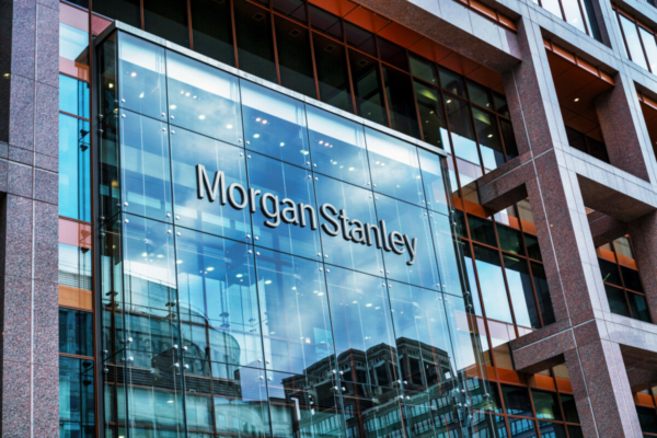 Morgan Stanley proyecta tendencia alcista en Wall Street: la IA será un gran impulsor