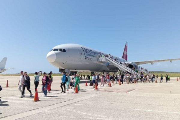 Unos 551 turistas rusos llegan a Nueva Esparta: planean visitar otros estados del país