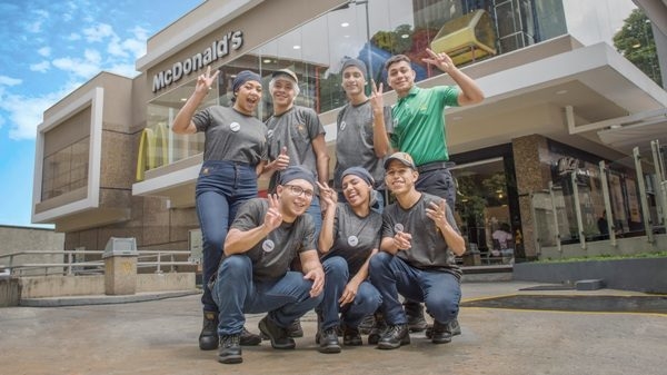 Arcos Dorados generó más de 480.000 instancias de formación y empleo en Latinoamérica