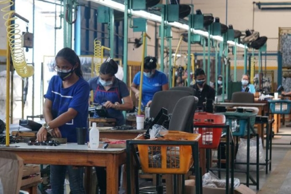 Reactivan planta de electrodomésticos con inversión nacional: estiman producir 200 mil ventiladores al año